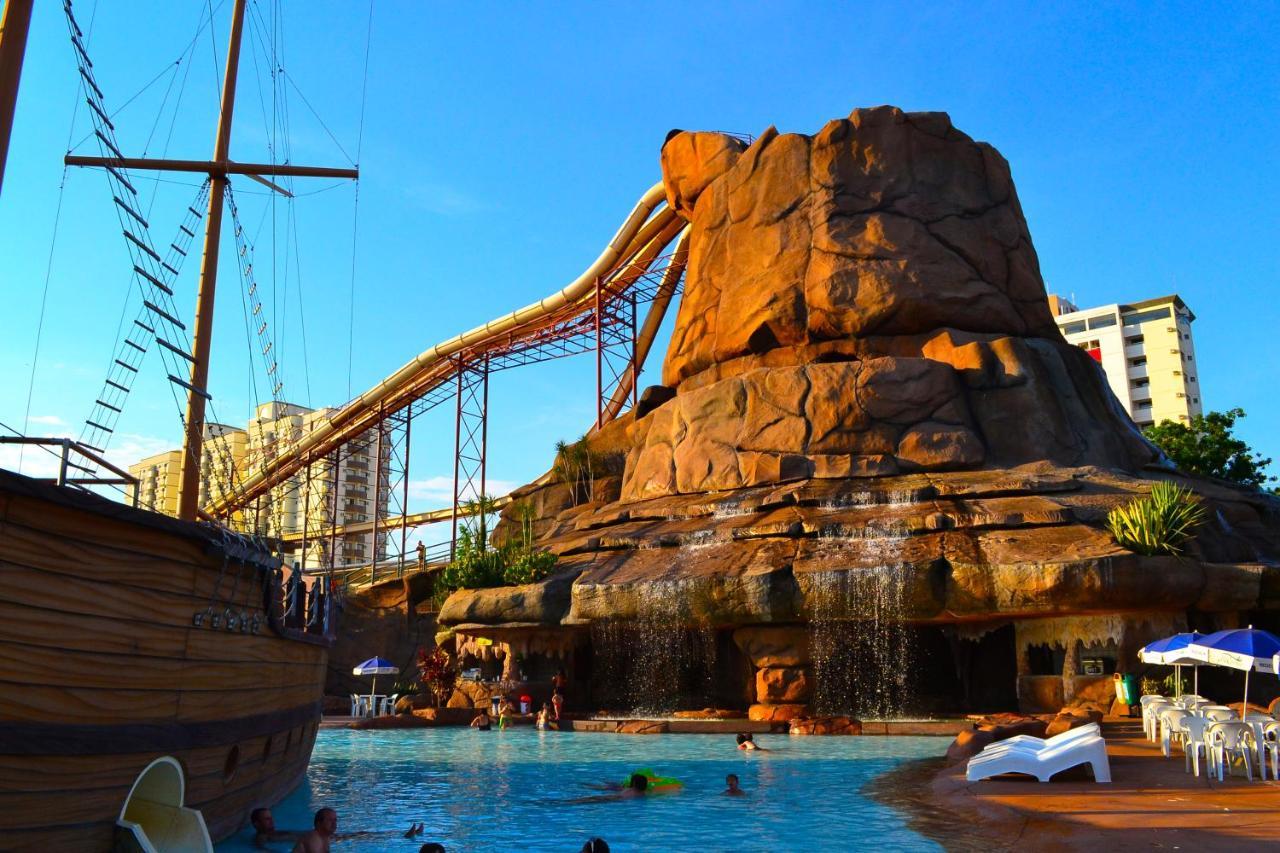 Villas Diroma Com Um Dia No Acqua Park, Splash E Slide Caldas Novas Εξωτερικό φωτογραφία
