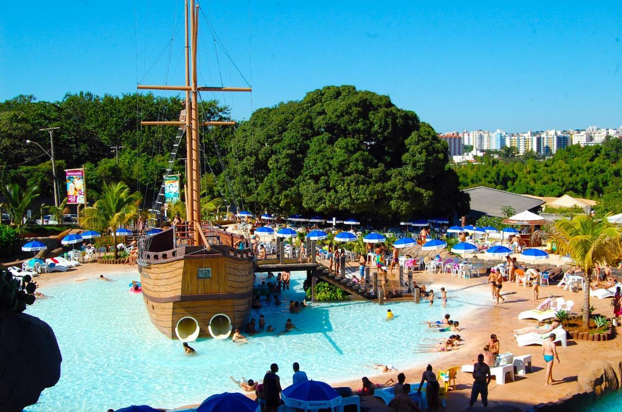 Villas Diroma Com Um Dia No Acqua Park, Splash E Slide Caldas Novas Εξωτερικό φωτογραφία