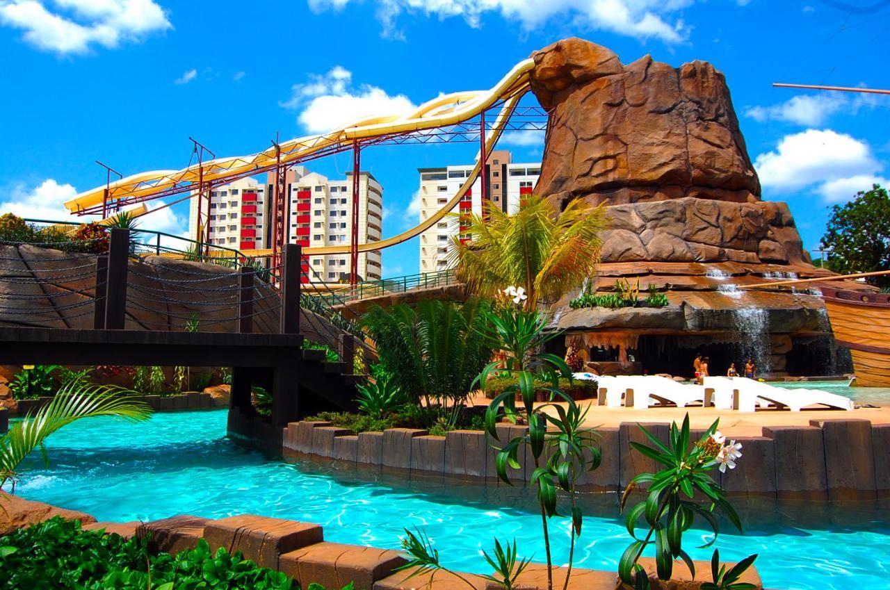 Villas Diroma Com Um Dia No Acqua Park, Splash E Slide Caldas Novas Εξωτερικό φωτογραφία