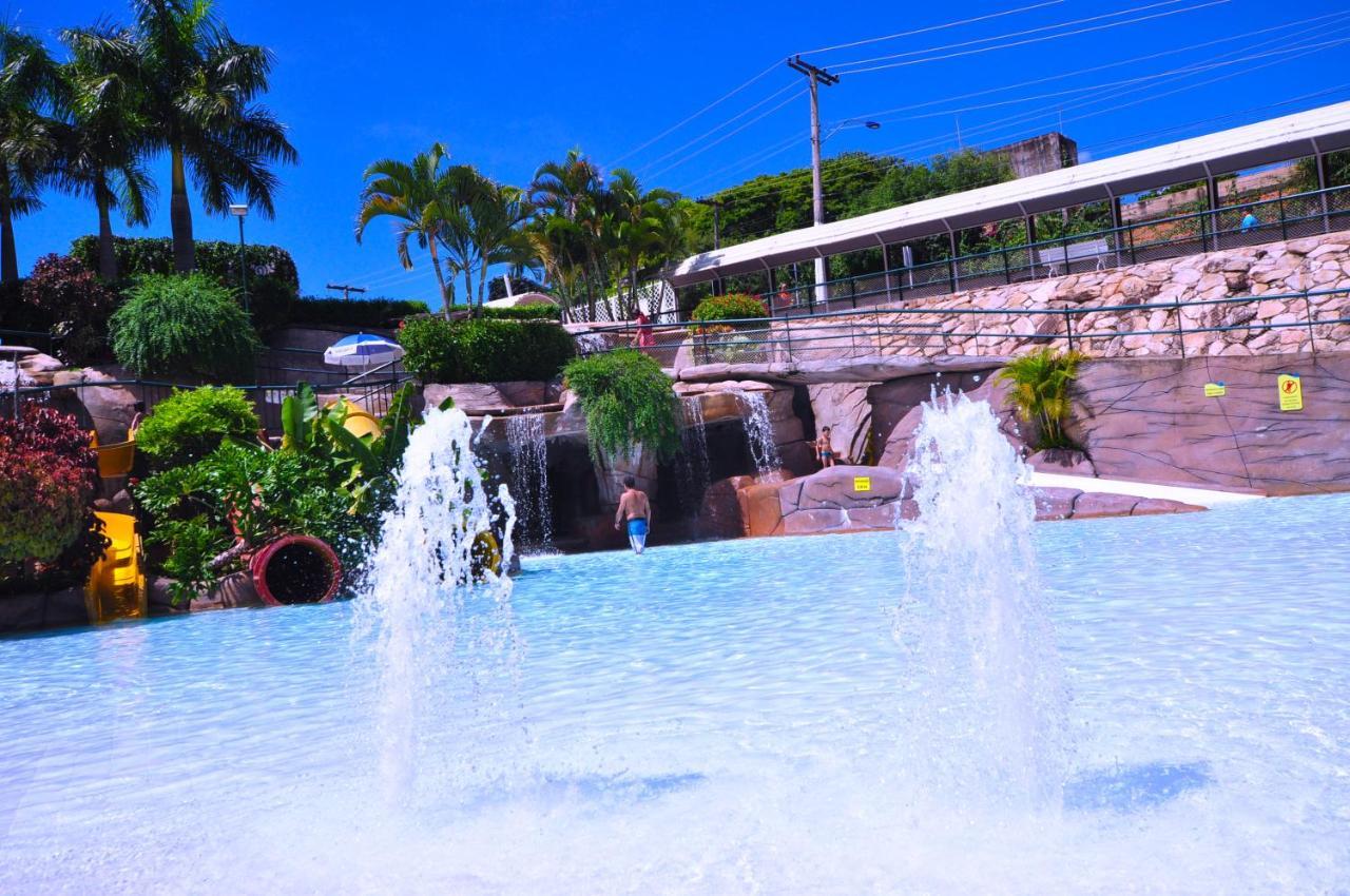 Villas Diroma Com Um Dia No Acqua Park, Splash E Slide Caldas Novas Εξωτερικό φωτογραφία