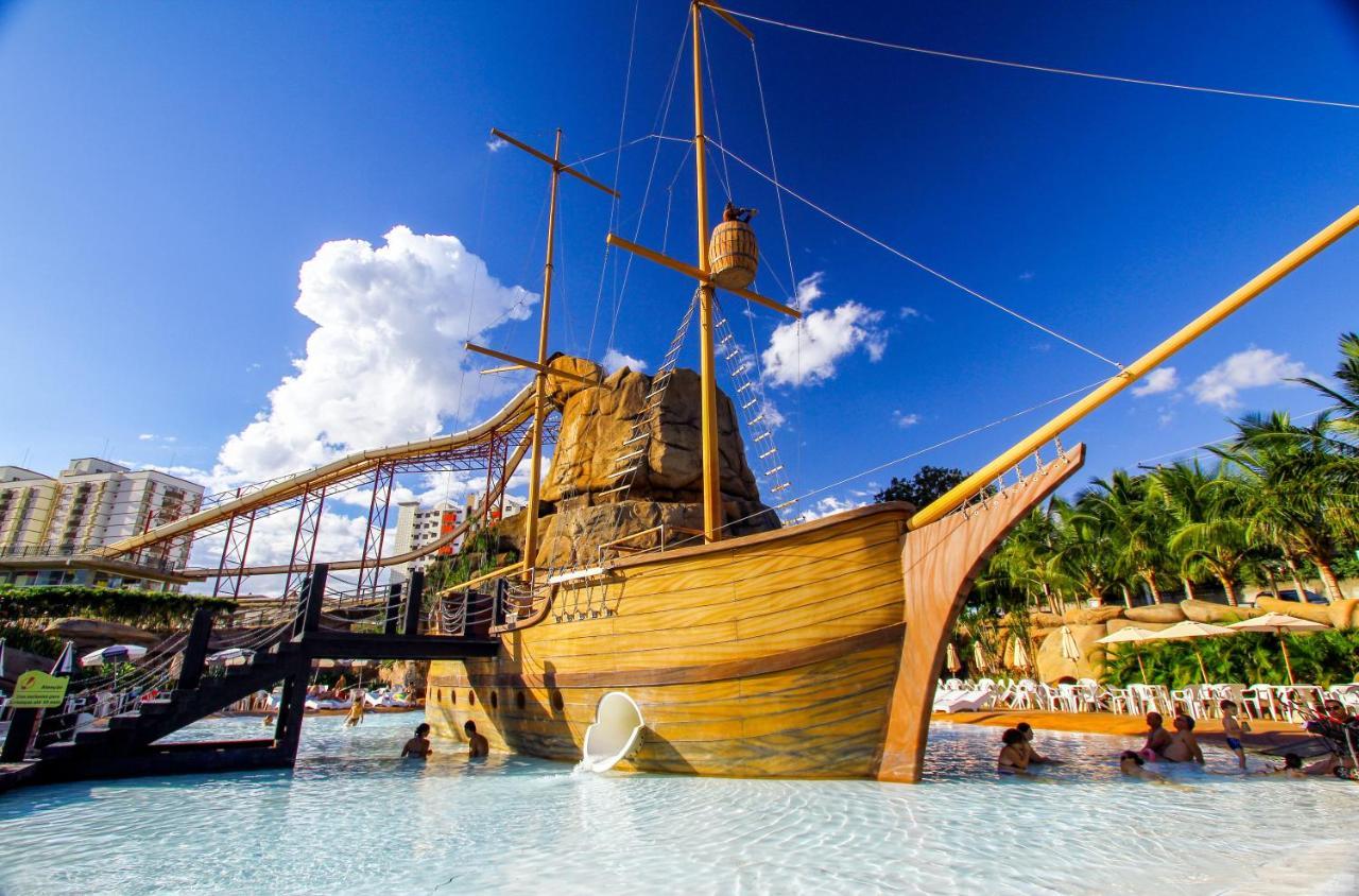 Villas Diroma Com Um Dia No Acqua Park, Splash E Slide Caldas Novas Εξωτερικό φωτογραφία