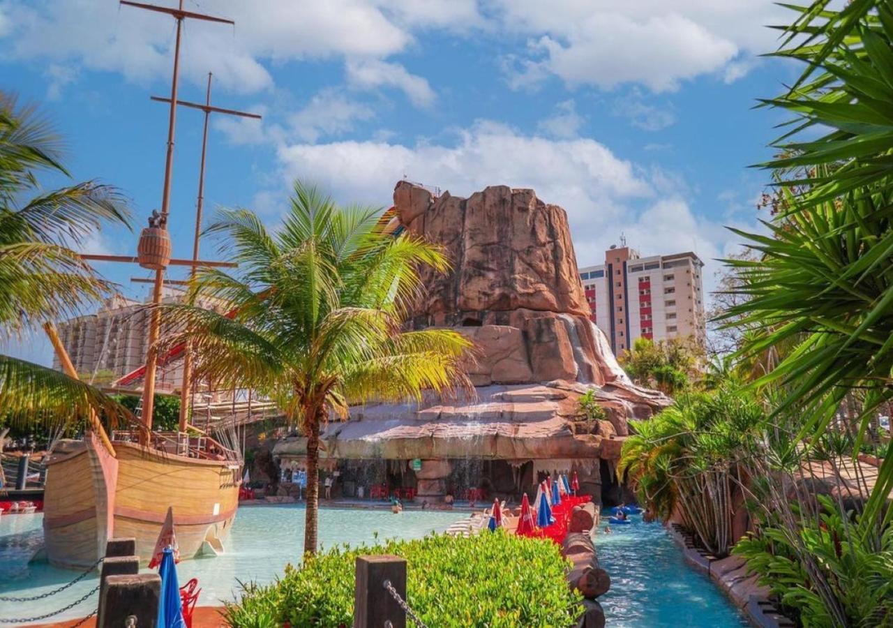 Villas Diroma Com Um Dia No Acqua Park, Splash E Slide Caldas Novas Εξωτερικό φωτογραφία